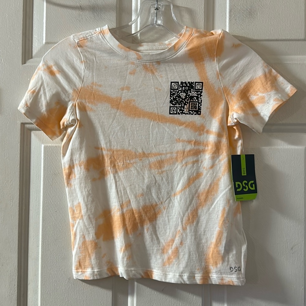 DSG Trend Short Sleeve Graphic T-Shirt: QR GRAPHIC: TIE DYE: NEW WITH TAGS: XS